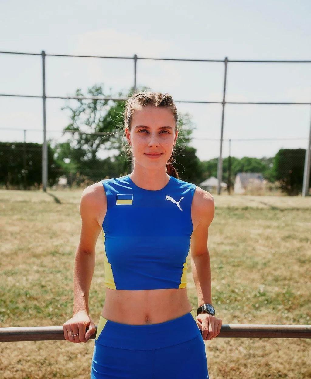 乌克兰体操选手获得个人全能铜牌