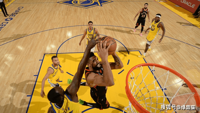 猛龙力克子弹,赢得两连胜 猛龙力克子弹,赢得两连胜