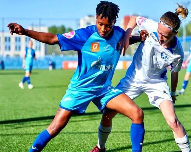 加纳对阵尼日利亚,角逐激烈 加纳对阵尼日利亚,角逐激烈