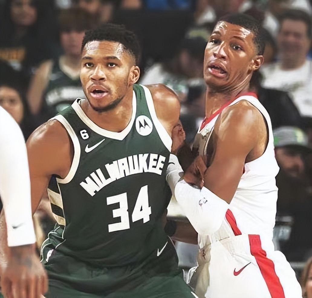 乐鱼体育官网网页版-火箭队迎战雄鹿队致命三分球成最大利器