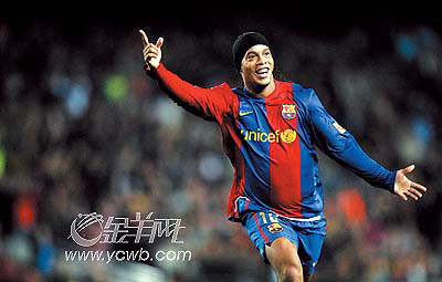 乐鱼体育官网-华伦西亚大胜拉科鲁尼亚，逐渐找回节奏的简单介绍